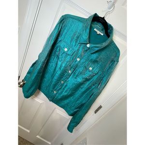 Travel Smith green shimmery long sleeve blouse mother of Pearl buttons XL